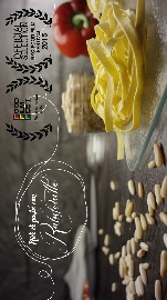 locandina di "Nidi di Pasta con Ratatouille"