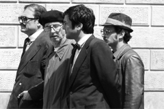 Omaggio al cult Amici Miei a Bagno Vignoni (SI) per la mostra mercato del libro