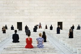 NINA - L'estetismo e la distanza dal senso della vita e del cinema