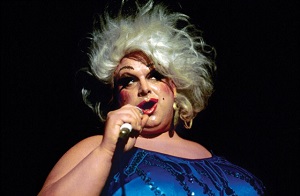 I AM DIVINE - La vita e l'arte di una vera icona gay