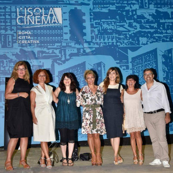ISOLA DEL CINEMA - Cinque donne, cinque libri