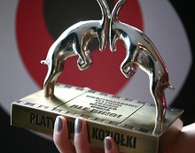 INDIVISIBILI - Vince il 35 Festival Ale Kino