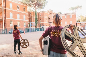 ARENA DI SAN COSIMATO - Si sposta a 200 metri nel cortile del Liceo Kennedy