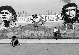 ASTRADOC - I mille volti di Napoli nel racconto di Ilaria Urbani e Andrea Canova