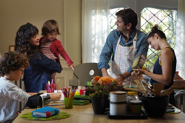 10 GIORNI SENZA MAMMA -  Il regista, il cast
