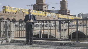 1989 - CRONACHE DAL MURO DI BERLINO - L'8 novembre in prima serata su Rai3
