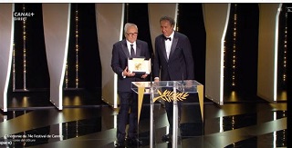 CANNES 2021 - Marco Bellocchio riceve la Palma d Onore da Sorrentino