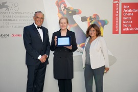 VENEZIA 78 - Il Premio Bianchi a Dominique Sanda