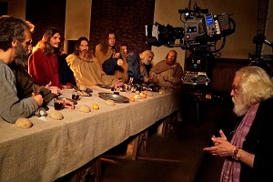 THE LAST SUPPER. THE LIVING TABLEAU - Dal 10 al 18 aprile proiezione all'interno delle Grotte di Frasassi