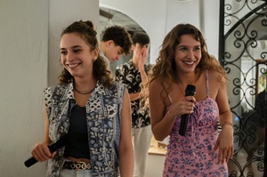 ADORAZIONE - La serie dal 20 novembre su Netflix