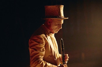 INCANTO - La magia colorata del circo