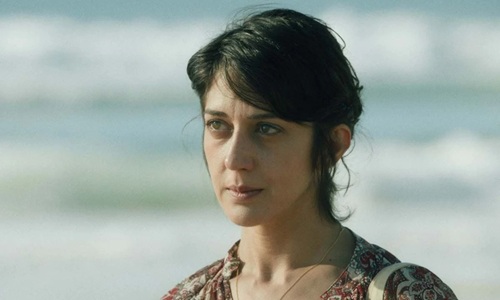 BERGAMO FILM MEETING 44 - L'�trangere/Pieces of a foreign life