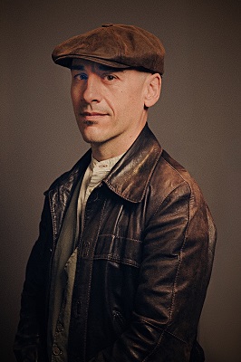 ROBERTA VALENTE - NOTAIO IN SORRENTO - Matteo Buzzanca firma la colonna sonora