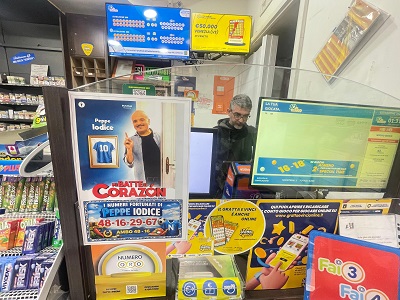 MI BATTE IL CORAZON - I numeri della tombola usciti nella commedia sono stati estratti sulla ruota di Napoli!