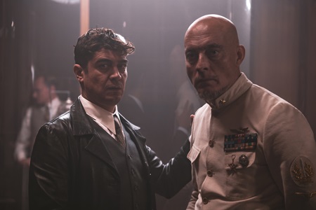 ALLA FESTA DELLA RIVOLUZIONE - Un film che reinventa con toni favolistici l�impresa di Fiume