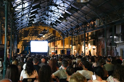 SCHERMI CINEMA MULTIPIAZZA 6 - Dall'8 all'11 luglio il Cine-furgone far� tappa a Catanzaro