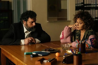 BOX OFFICE - 