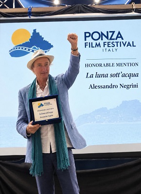 LA LUNA SOTT'ACQUA - Menzione speciale della giuria al Ponza Film Festival