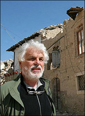 Michele Placido, Paolo Sorrentino e Mimmo Calopresti raccontano il terremoto dell'Abruzzo