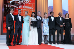 Moretti mattatore della cerimonia d'apertura di Cannes 65