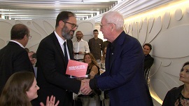 VENEZIA 74 - A Michael Caine il Biografilm Celebration of Lives Award