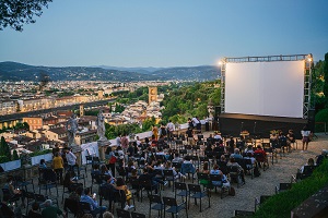 Cinema in the Villa - From July 4 to August 27, the open-air cinema will return to Florence's Villa Bardini