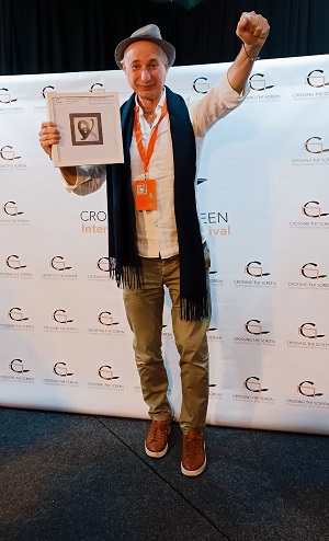 LA LUNA SOTT'ACQUA - Premio Speciale della giuria al Crossing the Screen - Eastbourne International Film Festival