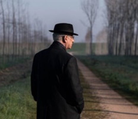 CHICAGO INTERNATIONAL FILM FESTIVAL 61 - Premio Miglior sceneggiatura a Paolo Sorrentino per "La Grazia"